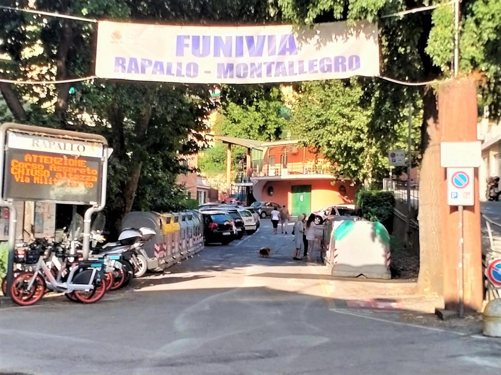Fronte Del Golf Apartment Рапало Екстериор снимка